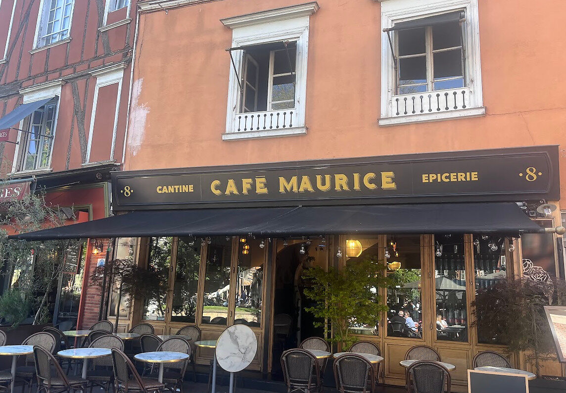 Terrasse du Café Maurice, place Saint-Georges à Toulouse